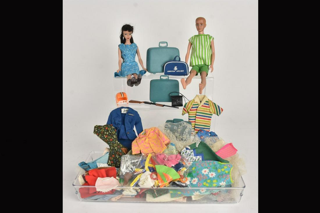 #5 Brunette Ponytail Barbie & Ken w/ Clothing (1 of 11)