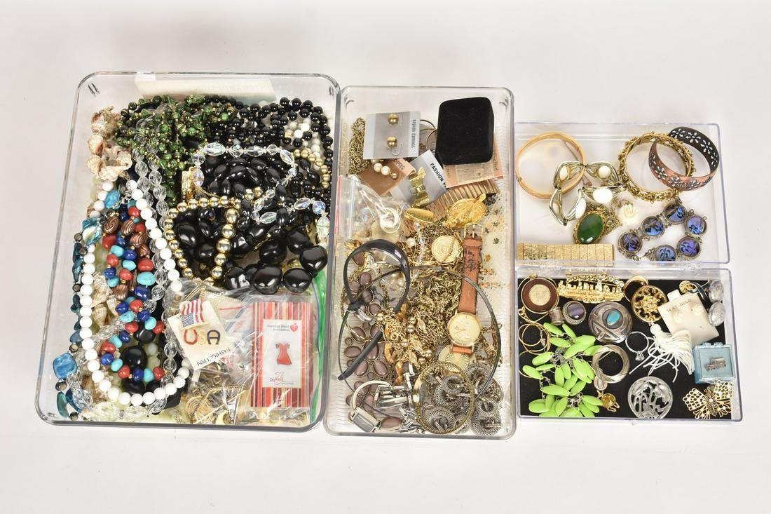 Costume Jewelry Incl. Lorus Mickey Watch (1 of 19)