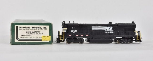 (2) Overland Models by AJIN (Korea): A pair of HO scale Overland Models by AJIN (Korea) trains in their original packaging. Light shelf wear to packaging. Please Note: Scheerer McCulloch Auctioneer will add shipping charges 1-2 business 