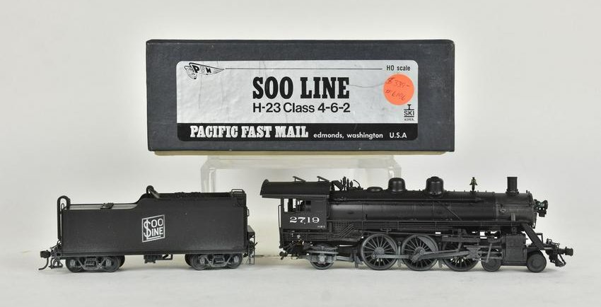 Pacific Fast Mail Soo Line H-23 Brass Loco & Tende: A Pacific Fast Mail brass HO scale Soo Line H-23 Class 4-6-2 locomotive in original packaging. Contents not checked for completeness; shelf wear and retail stickers. Please Note: Scheerer McCulloch Au