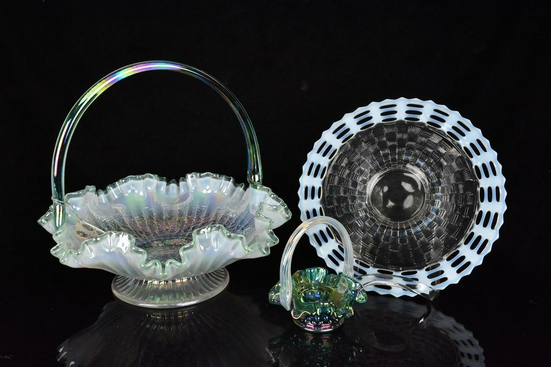 (2) Fenton Baskets, (1) Fenton Plate: (1) 10.5" Fenton, green crest, iridescent basket with green smooth handle. Embossed with a paisley pattern. Excellent condition with tags. (1) 4.5" Mini hobnail basket in green iridescent, ribbed hand
