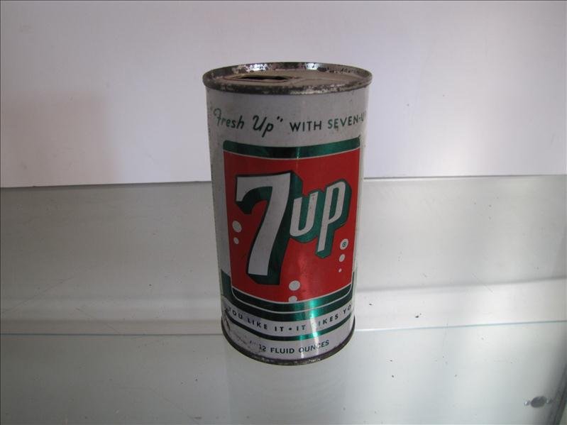 Pull Tab Aluminum 7-Up Can.: Pull Tab Aluminum 7-Up Can. Old 7-Up pull tab soda can. 12oz.