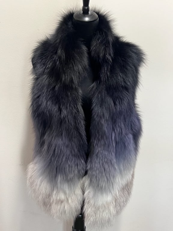Caribbean Queen Fox Fur Vest (1 of 8)