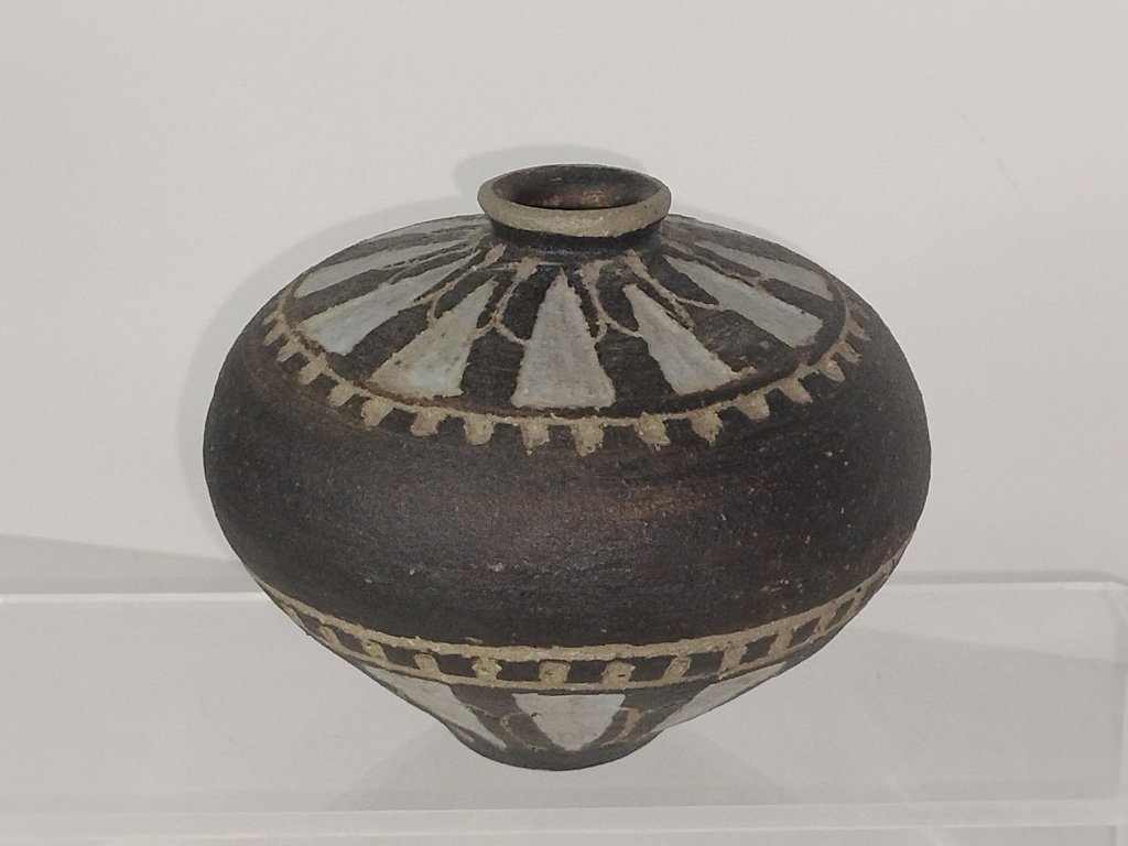 Ruth B Lowdermilk Pottery Vase (1 of 2)