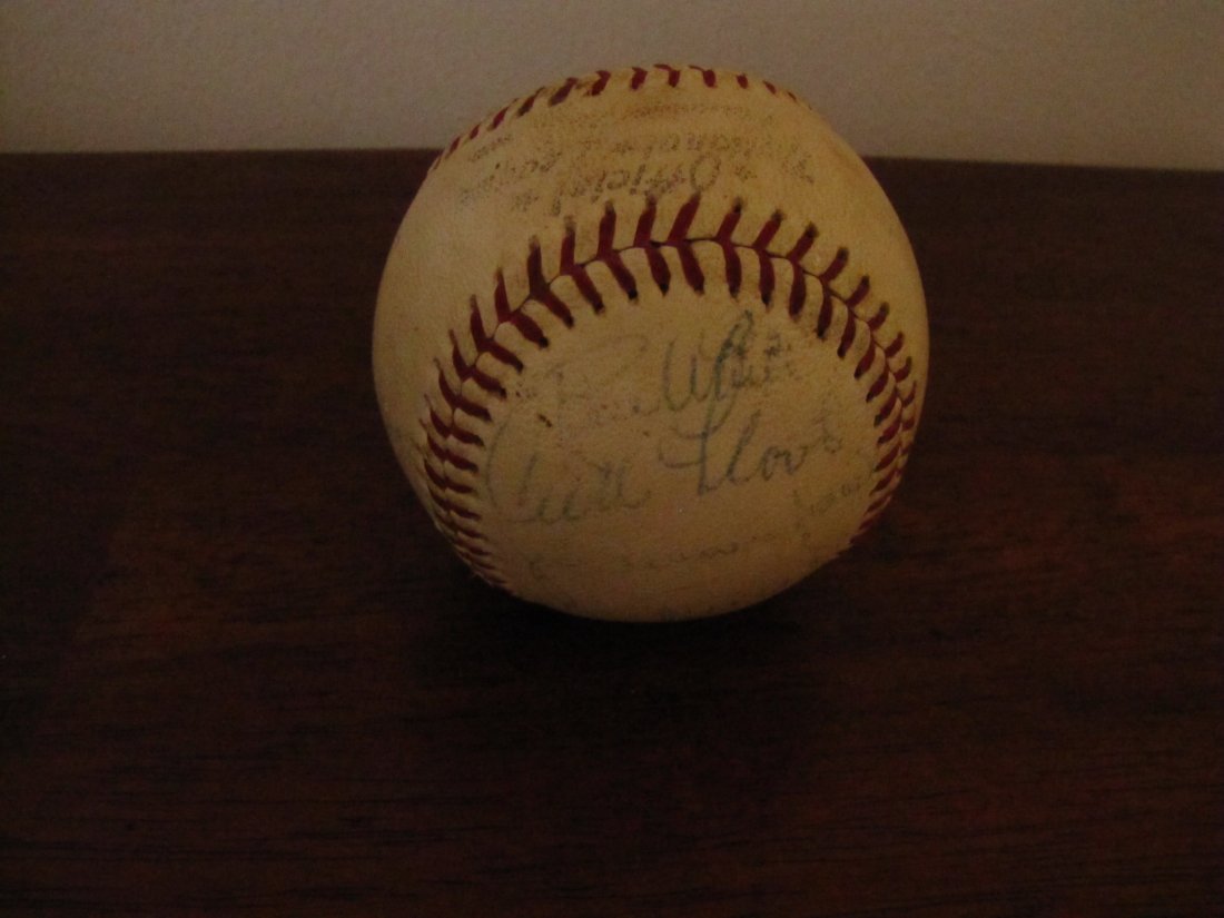 1960's St. Louis Cardinals Autographed Baseball: This baseball is autographed by Curt Flood, Ken Boyer, Bill White, Gene Oliver, Stan Musial, Joe Cunningham, Don Landrum, Lindy McDaniel, Red Schoendienst, Charles James and Ron Kline. More informatio