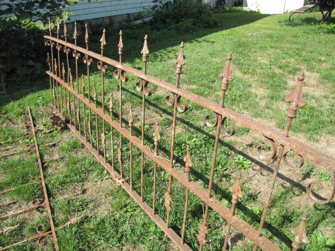 230A Victorian Wrought Iron Fence Panels