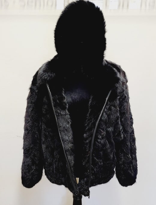 Dyed Fox/Mink Coat 2XL: Dyed fox and mink coat, size 2XL, zipper close, good condition, see photos.