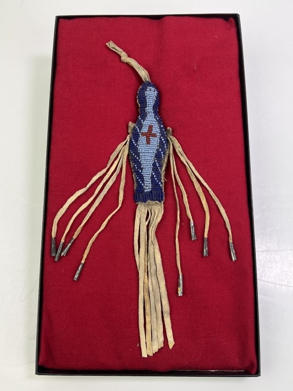 Plains Indiana or Sioux Umbilical Cord Fetish (1 of 7)