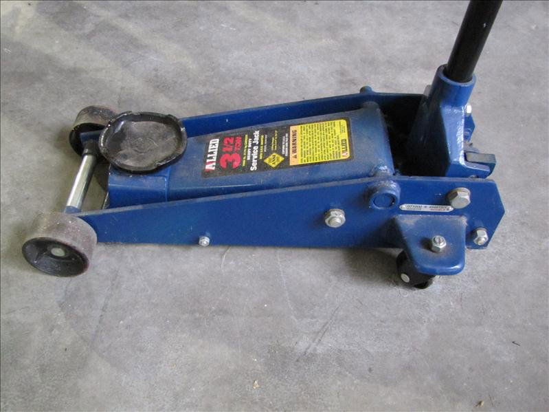 20: 3.5 Ton Allied Service Rolling Floor Jack