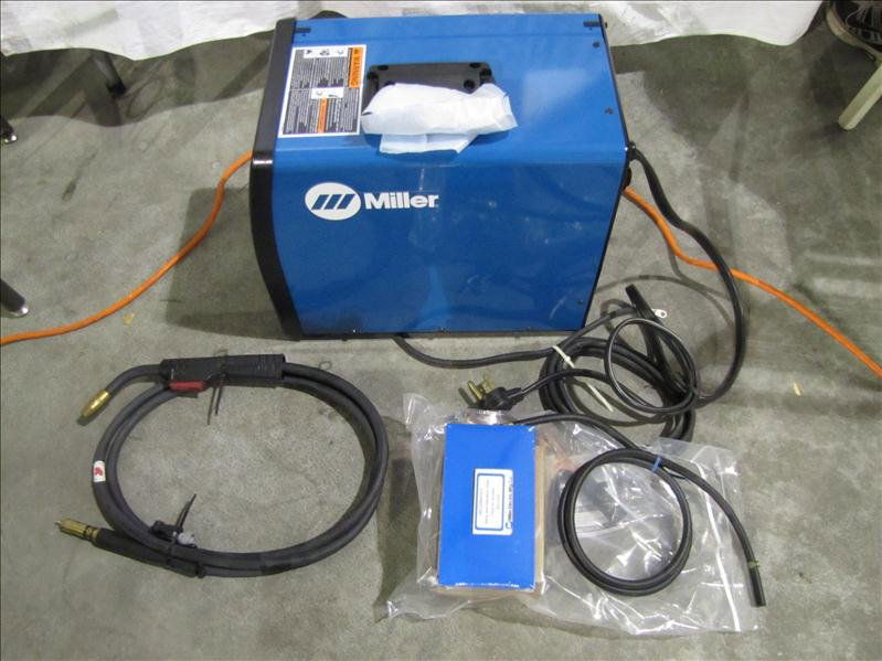 27 Millermatic 135/175 Mig Welder Unit