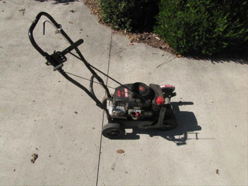 68 Craftsman 3.5HP Edger Oct 16, 2012 Scheerer McCulloch