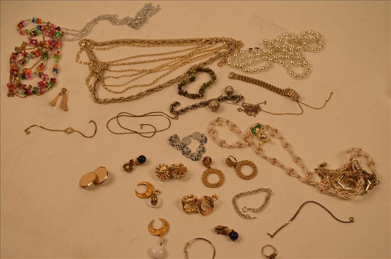 Costume Jewelry: Costume Jewelry Included are: faux pearls, necklaces, chains, bracelets, earrings, rings, pins, bands, and more.