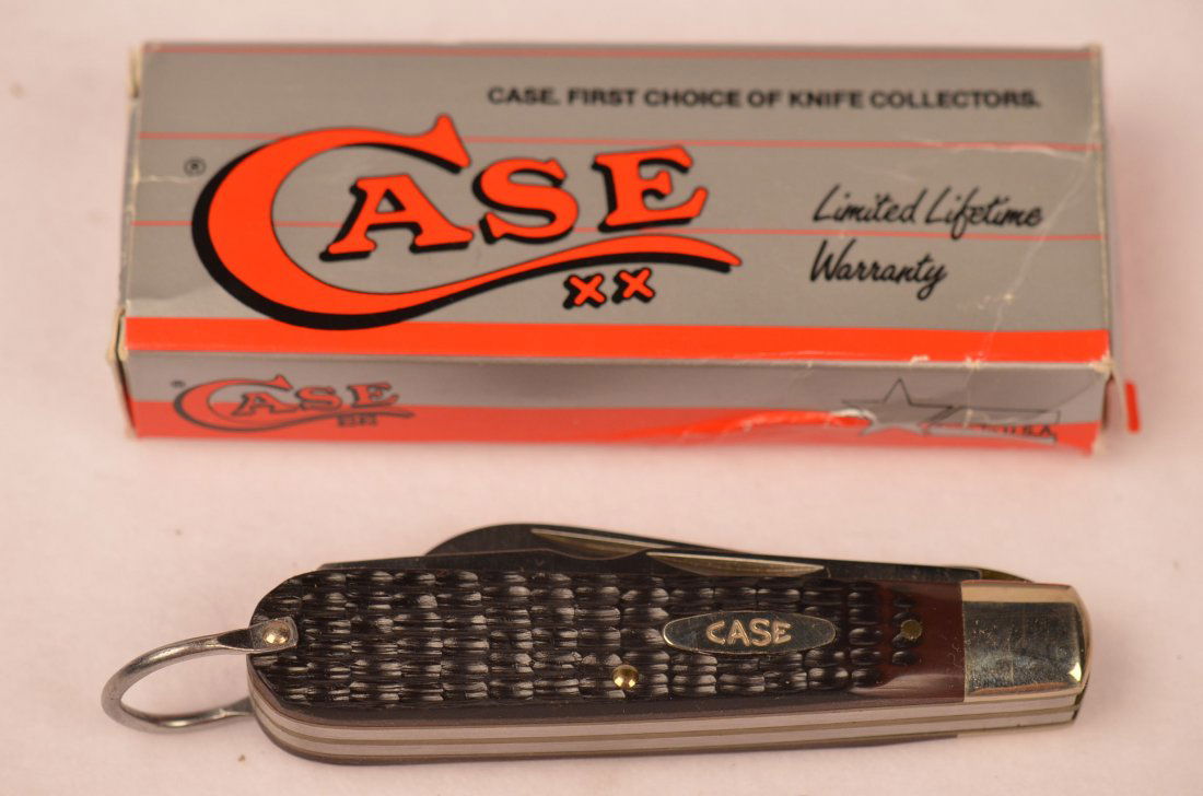 Case XX Collectible Pocket Knife: Comes in original box. Honed to an extremely sharp edge. Marked Case XX U.S.A. one side of the blade. Reverse side of blade is marked 62031 LHR. Knife is marked with the very collectible Case logo.