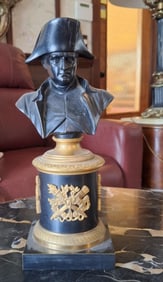 Napoleon Bonaparte Bust, Baril