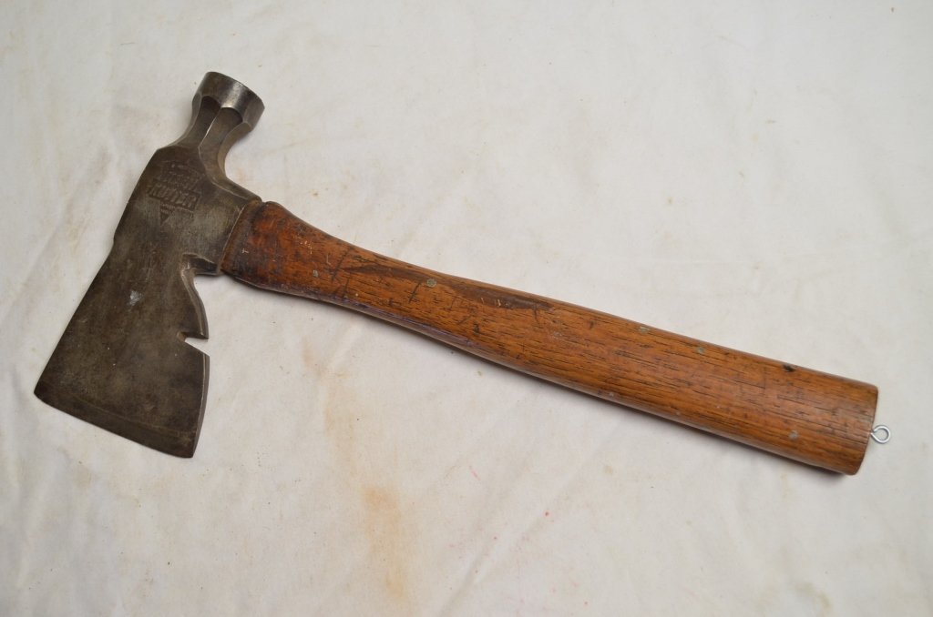 Keen Kutter Hatchet: Keen Kutter hatchet.