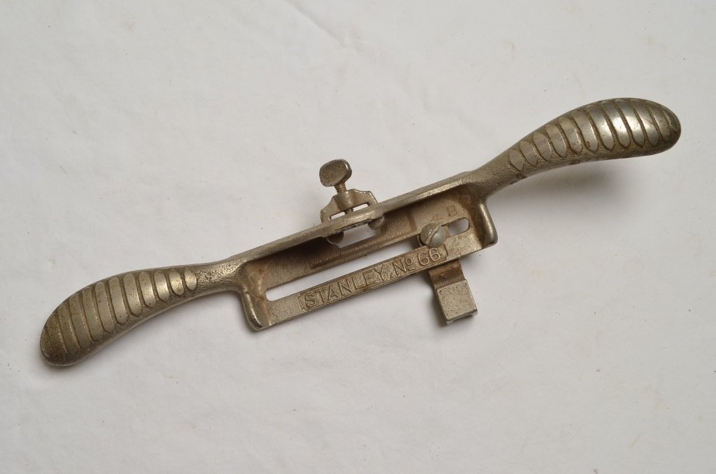 Stanley No. 66 Spoke Shave: Stanley No. 66 spoke shave.