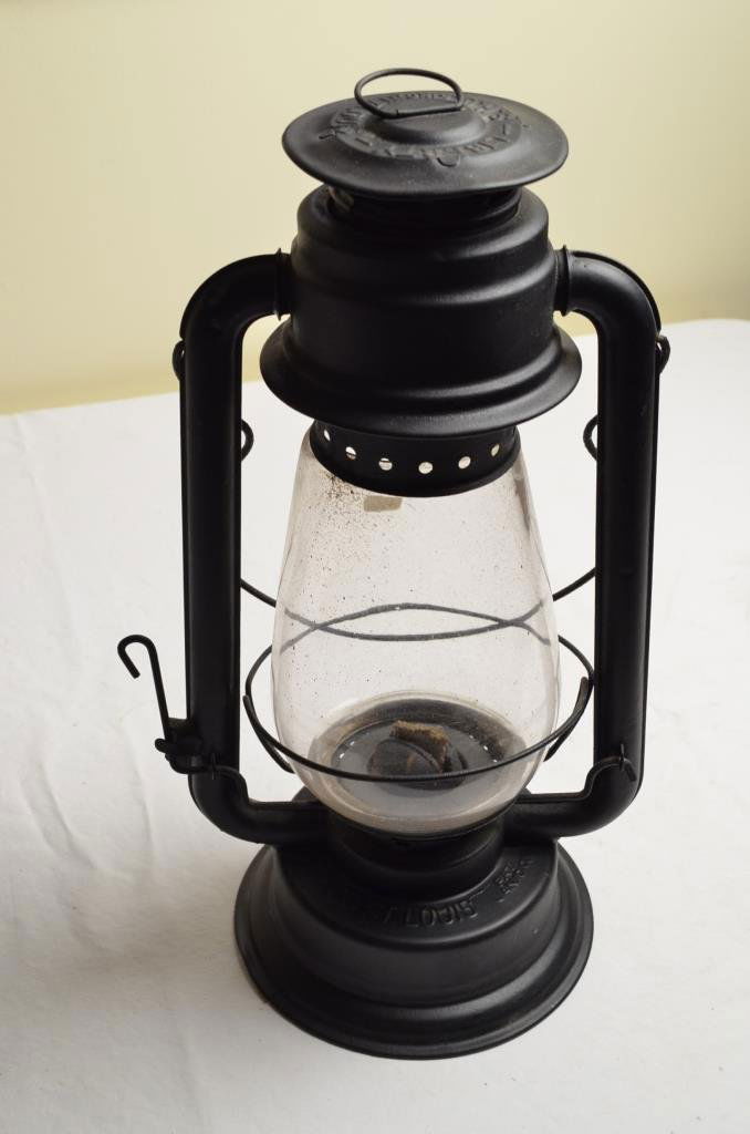 Simmons Hardware Kerosene Lantern: Kerosene barn lantern. Stamped on tank and top. Has original Liberty Cold Blast globe.