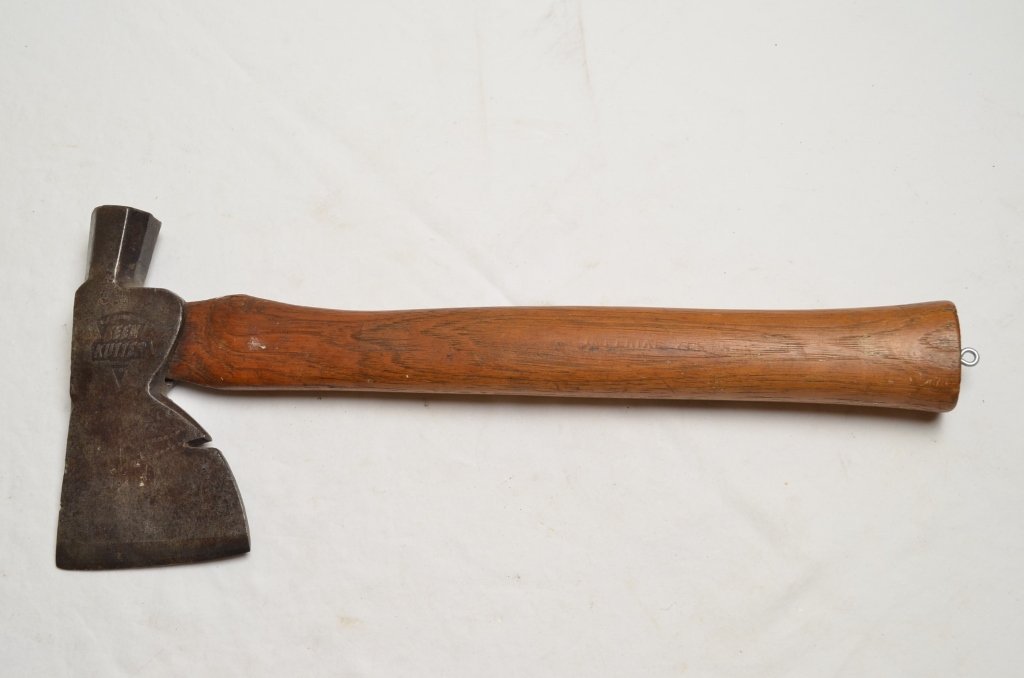 Keen Kutter Hatchet: Keen Kutter hatchet.