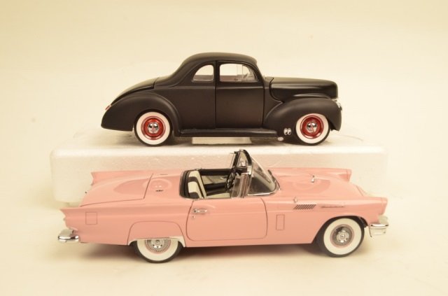 (2) Danbury Mint Ford Die Cast 1:18 Scale Cars: $20 Shipping/handling/insurance (up to 100) shipped in the continental United States. We do not combine shipping as the packages are sealed and labeled immediately after the item is sold. Adult die-ca