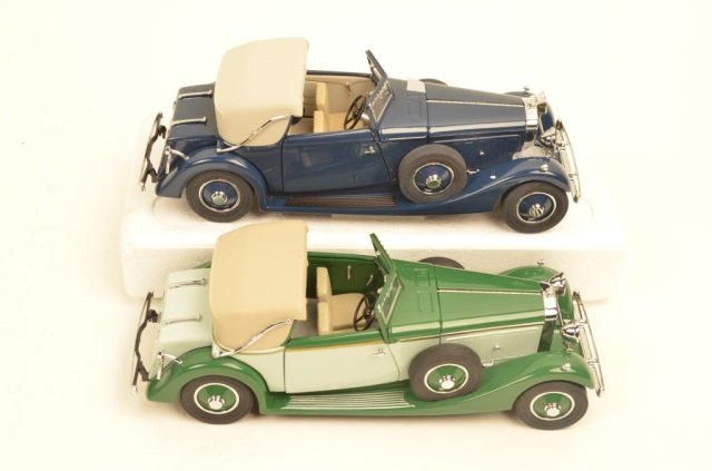 (2) Die Cast Hispano-Suiza J12 1:18 Scale Cars: $20 Shipping/handling/insurance (up to 100) shipped in the continental United States. We do not combine shipping as the packages are sealed and labeled immediately after the item is sold. Adult die-ca