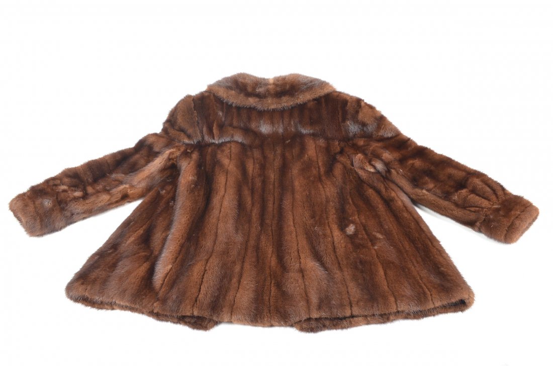 PAPPAS FURS Dark Brown Mink Ladies Fur Coat W/ /Collar: FREE SHIPPING ON THIS ITEM (continental US only, international bidders contact Pak Mail for shipping quote), buyer to pay $6.99 flat fee for handling, packaging and insurance on EACH INDIVIDUAL LOT (n