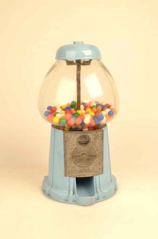 Vintage Gum Ball Machine: FREE SHIPPING ON THIS LOT(continental US only, international bidders contact Pak Mail for shipping quote), buyer to pay $8.99 flat fee for handling, packaging and insurance on EACH INDIVIDUAL LOT (no