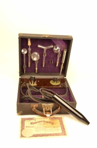 Renulife Violet Ray Generator/ Dr. Quack: FREE SHIPPING ON THIS LOT(continental US only, international bidders contact Pak Mail for shipping quote), buyer to pay $8.99 flat fee for handling, packaging and insurance on EACH INDIVIDUAL LOT (no 