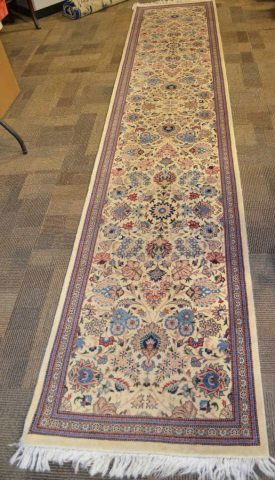 *Persian Hand Woven Hall Runner Symmetrical Design: Contact our recommended 3rd party for profit shipper Pak Mail at (260) 637-4809 for shipping quote PRIOR to bidding. Scheerer WILL NOT ship this item under any circumstances, no exceptions. Symmetrica