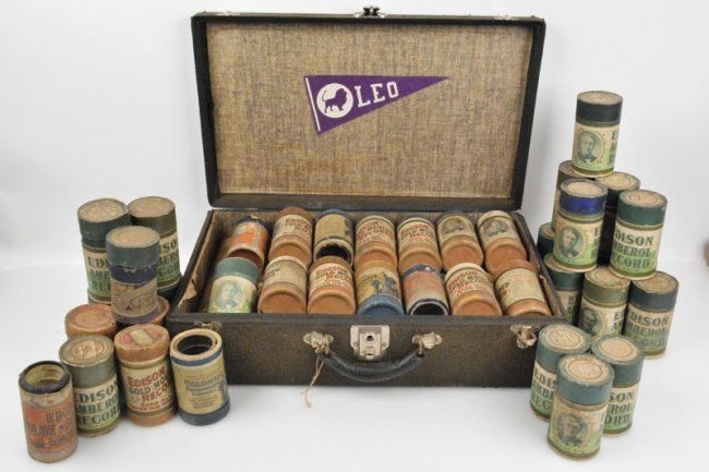 *Antique Phonograph Cylinder Edison Record Canisters: Contact our recommended 3rd party for profit shipper Pak Mail at (260) 637-4809 for shipping quote PRIOR to bidding. Scheerer WILL NOT ship this item under any circumstances, no exceptions.Antique pho