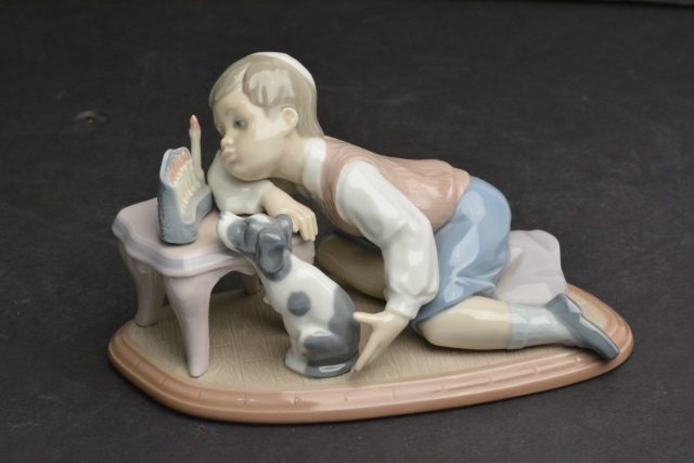 *Lladro 6027 RETIRED Hanukkah Lights Porcelain: Contact our recommended 3rd party for profit shipper Pak Mail at (260) 637-4809 for shipping quote PRIOR to bidding. Scheerer WILL NOT ship this item under any circumstances, no exceptions. Lladro 602