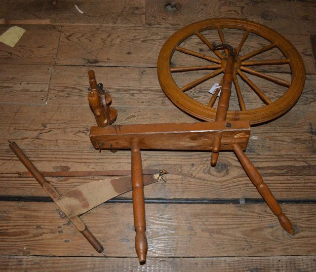 *Antique Spinning Wheel (1 of 4)