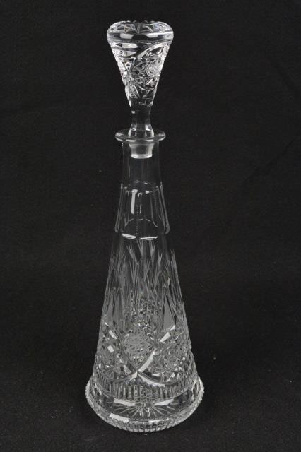 *Crystal Decanter With Stopper: Contact our recommended 3rd party for profit shipper Pak Mail at (260) 637-4809 for shipping quote PRIOR to bidding. Scheerer WILL NOT ship this item under any circumstances, no exceptions. Crystal De