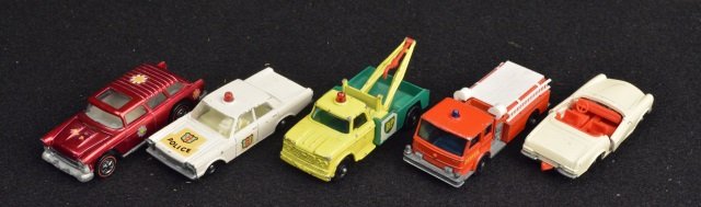 (4) Lesney Matchbox & (1) Redline Hotwheels Cars: Continental USA buyer to pay $19.99 flat fee for shipping, handling, packaging and insurance on EACH INDIVIDUAL LOT (international bidders contact Pak Mail for shipping quote). NO COMBINED SHIPPING, N