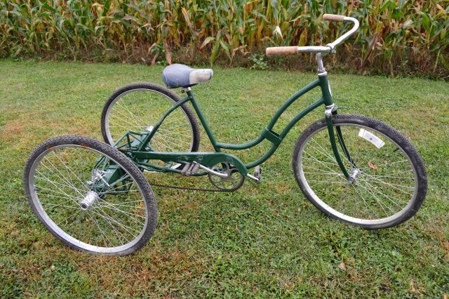 old 3 wheel bike