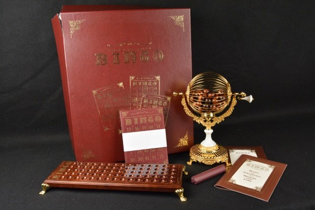 *Franklin Mint Collector's Editon Bingo: Contact our recommended 3rd party for profit shipper Pak Mail at (260) 637-4809 for shipping quote PRIOR to bidding. Scheerer WILL NOT ship this item under any circumstances, no exceptions. Franklin M