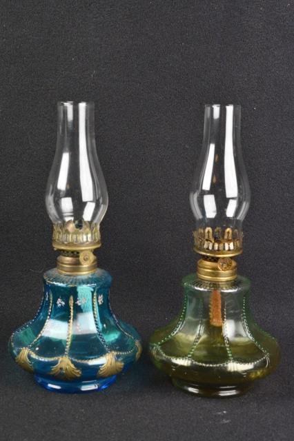 *(2) Beaded Rib Panels Miniature Oil Lamps- SCARCE (1 of 6)