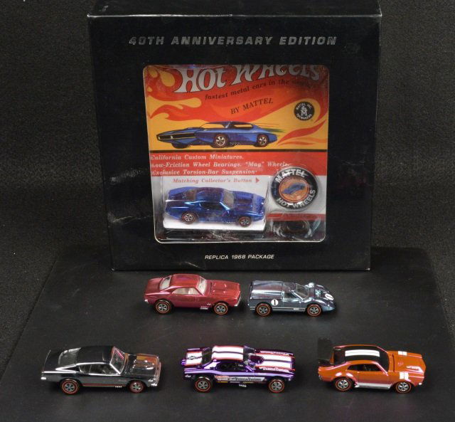 (6) Hot Wheels Red Line Club Cars (1 of 10)