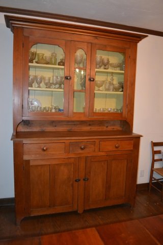 *Large Antique China Hutch (1 of 5)