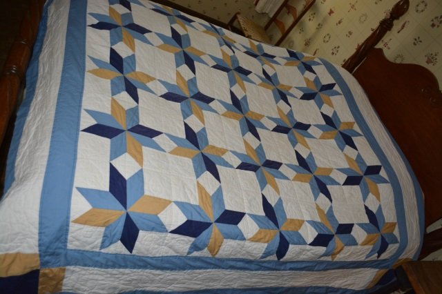 *8 Pointed Star Design Quilt (1 of 7)