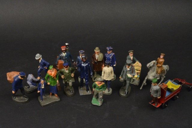 1930's Elastolin, Germany  Figurines (15) Pcs. (1 of 8)