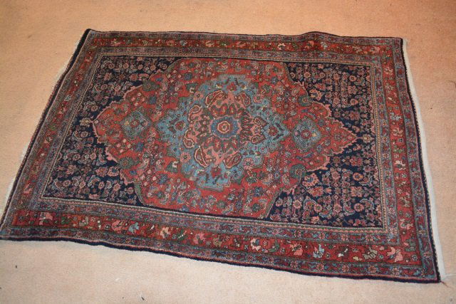 Persian Rug 3' 6" x 5' 3" (1 of 6)