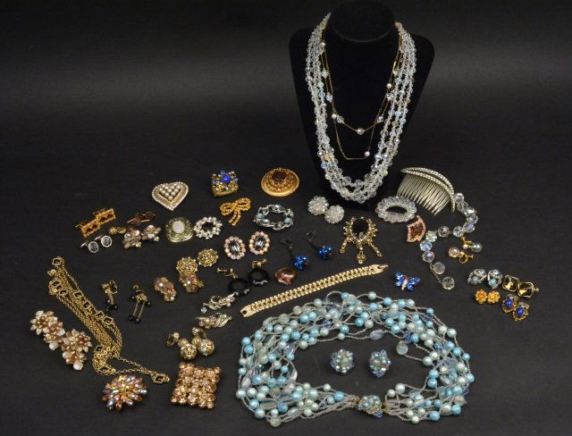 Estate Vintage & Costume Jewelry (1 of 10)