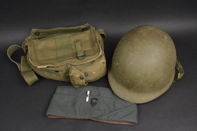 WWI/ WWII US Mask, Steel Helmet & Liner, Cap (1 of 10)