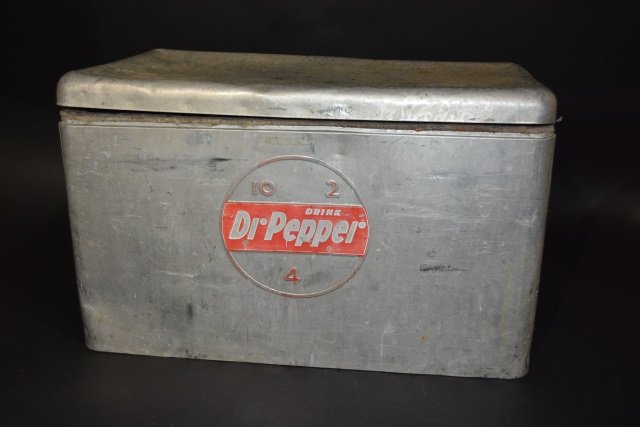 Dr. Pepper Advertising Aluminum Ice Chest Cooler (1 of 7)