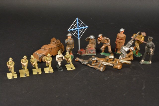 Lead Toy Soldiers Most Marked Barclay (1 of 10)