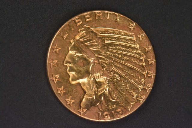 (1) 1913 Five Dollar Gold Coin (1 of 4)