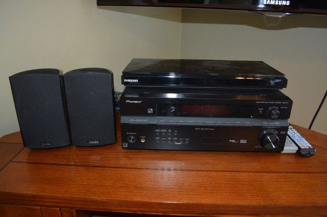 Samsung, Pioneer & Definitive Electronics (1 of 3)