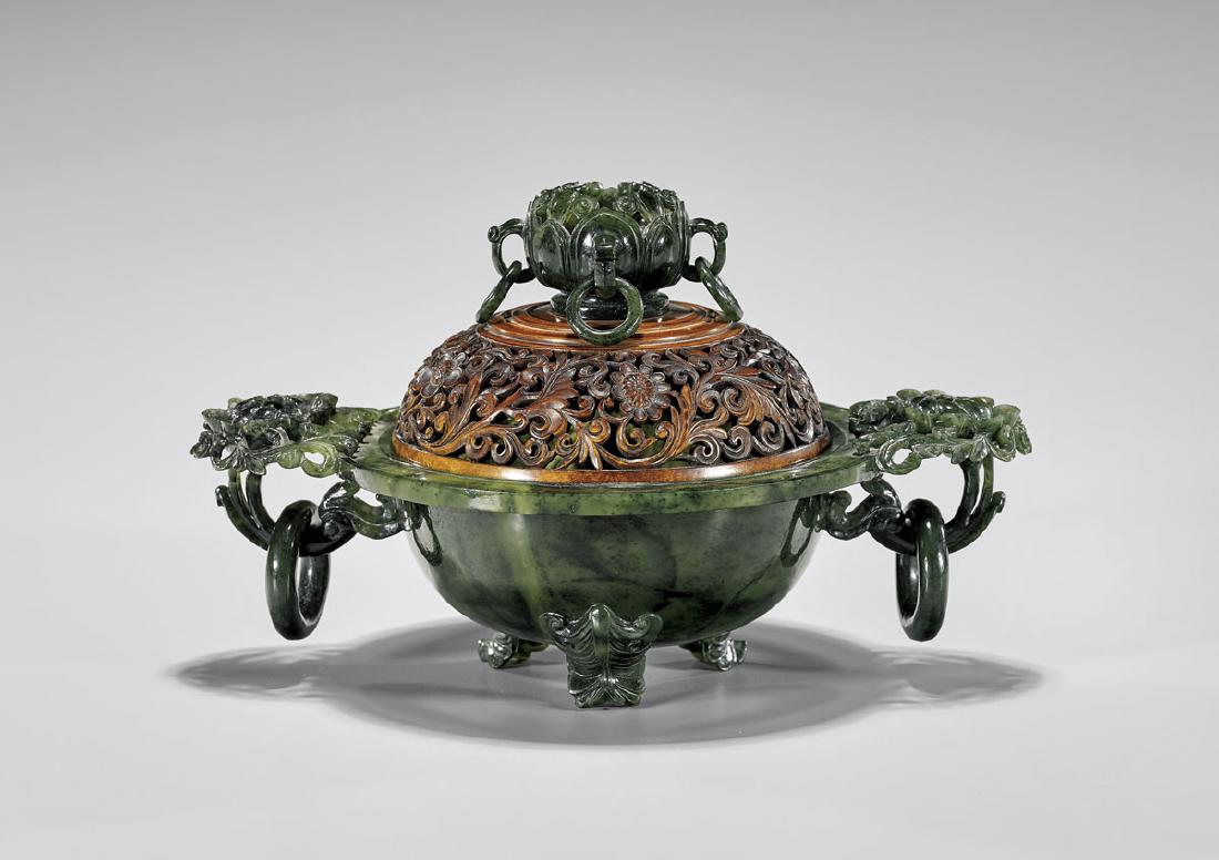 FINE CHINESE SPINACH JADE CENSER (1 of 2)