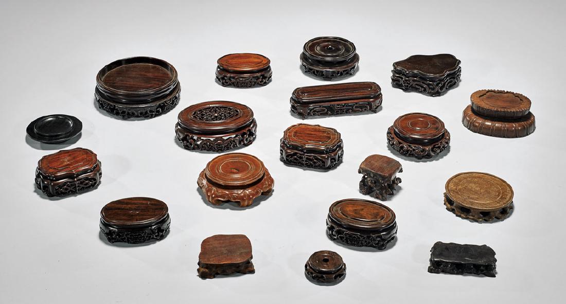 EIGHTEEN WOOD STANDS & ONE COVER (1 of 1)