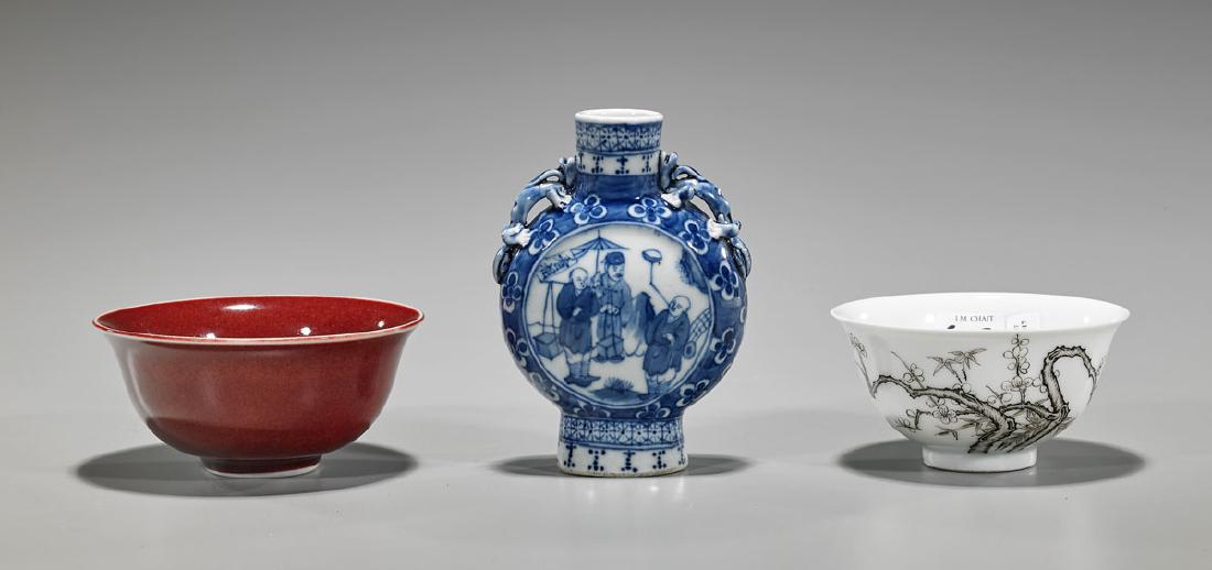 Qing-Style Porcelain Bowls & Moonflask (1 of 2)